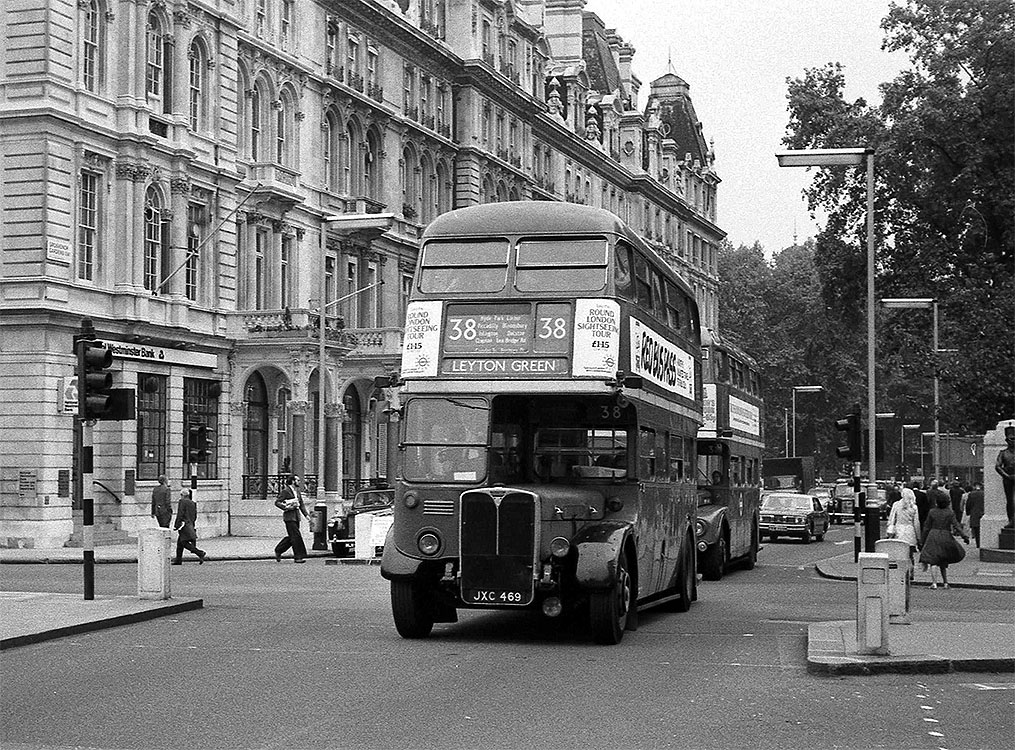 In the 1970s, RTs helped out at several garages when there was a shortage of RM spares, and used Routemaster blinds: RT1161 in Grosvenor Gardens; c1976 [David Flett]