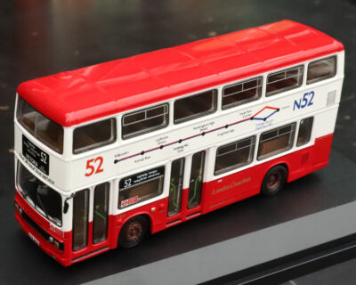 Leyland Titan EFE model - London Coaches T343 route 52 to Victoria [E28831]