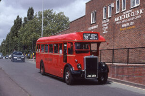 Preserved TD95 at Worcester Park Station © David Bowker
