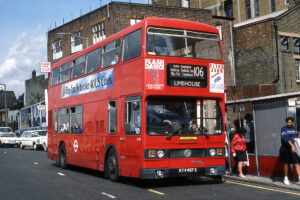 Leyland Titan T407 © Mike Harris