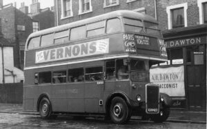 RTW323~ 22 June 1952 © Alan B Cross