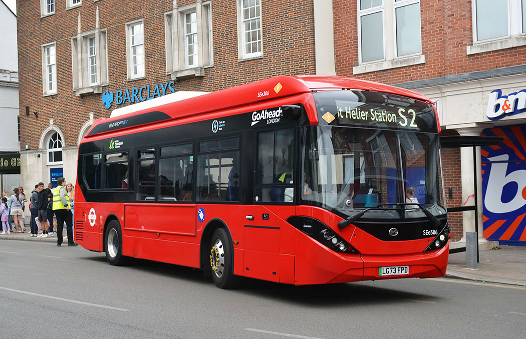 BYD-ADL Enviro200 EV SEe306 - Epsom, High Street - 9 June 2024 © David Harman
