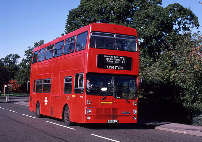 Metrobus M1262 [David Bowker]