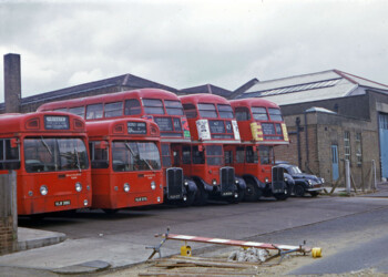 RT360 in rear yard of Bromley garage with MB 318, 317 and RT247 and 1930 [Nigel Eadon-Clarke]
