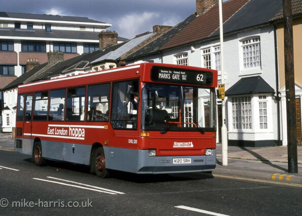 Dennis Dart DRL120 -Barking, Cambridge-Road - 15 October 1995 [Mike Harris]