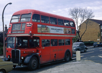 RT1667 at Fiveways and Southwood Road [Nigel Eadon-Clarke]