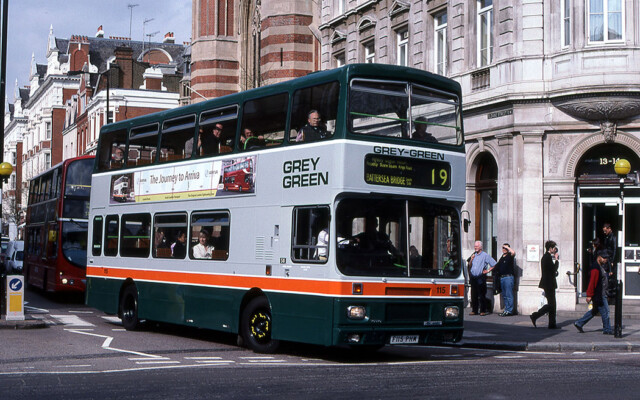Grey Green Volvo Citybus at Sloane Square [David Bowker]