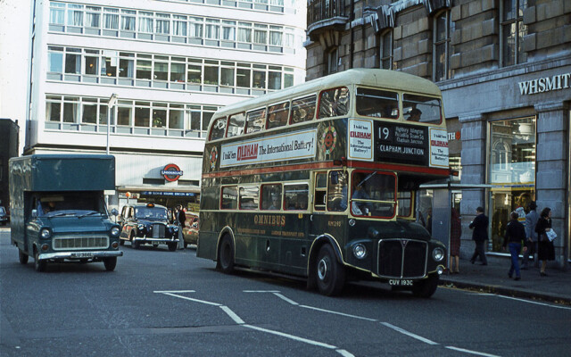 Shillibeer RM at Sloane Square [David Bowker]