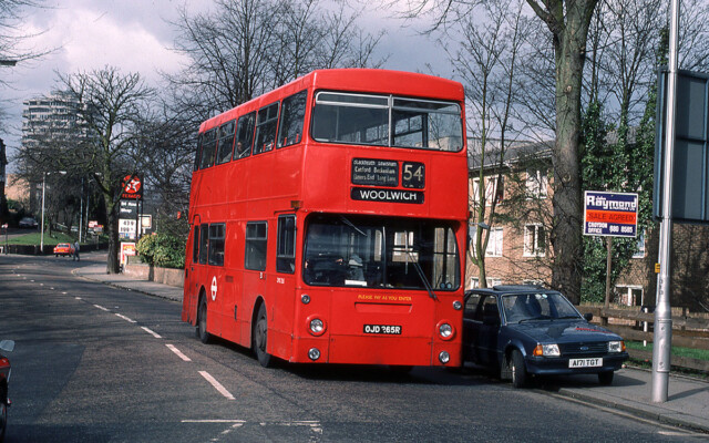 DMS2265; Addiscombe Road © David Bowker DMS2265; Addiscombe Road © David Bowker
