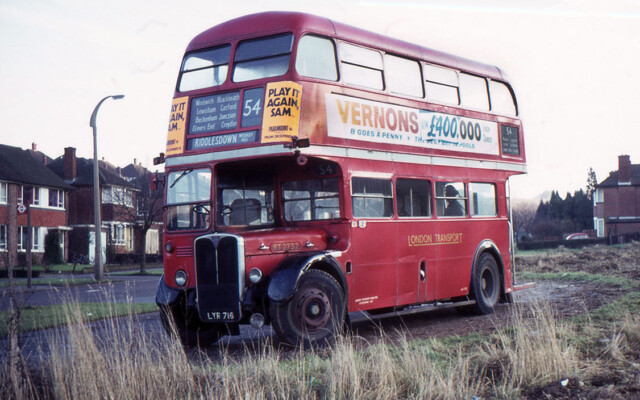 RT2732 at Riddlesdown; © Jim Owen RT2732 at Riddlesdown; © Jim Owen