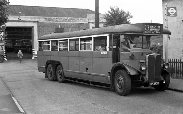 "Scooter" LT1139 outside Sutton garage (note Ds, ST, RTL and a T), 1953 © Fred Ivey "Scooter" LT1139 outside Sutton garage (note Ds, ST, RTL and a T), 1953 © Fred Ivey