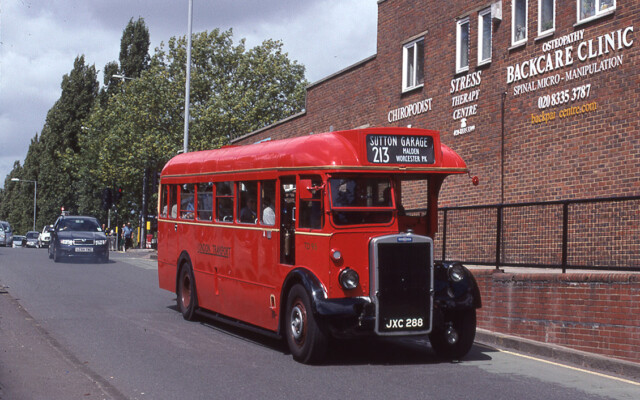 Preserved TD95 at Worcester Park Station © David Bowker Preserved TD95 at Worcester Park Station © David Bowker