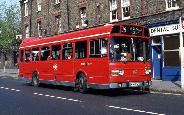 Leyland-National LS334. © Mike Harris Leyland-National LS334. © Mike Harris
